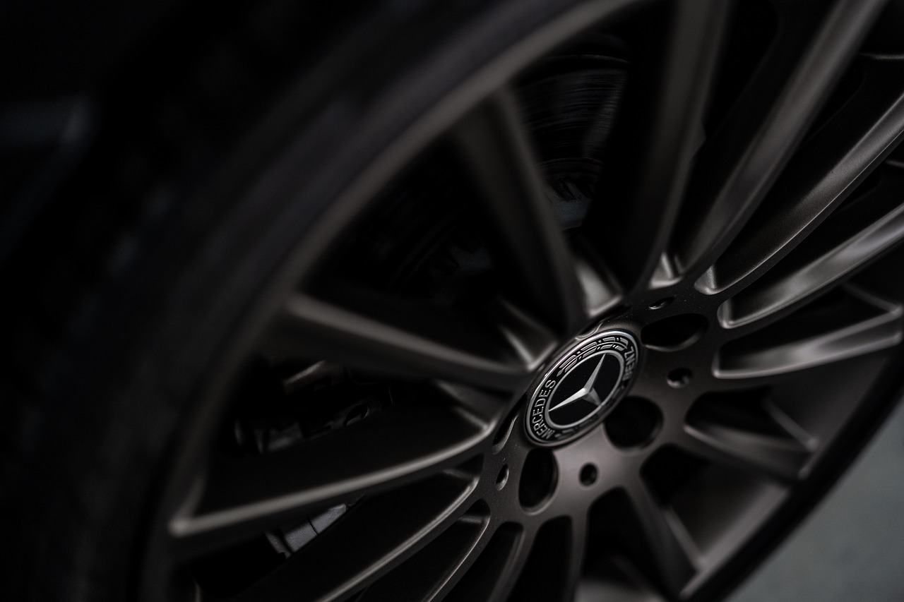 벤츠 e300 4matic 익스클루시브 제원